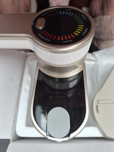 Generic handheld ironing - handheld,