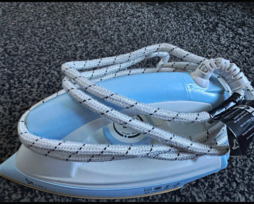 Blue white corded steam iron - white,